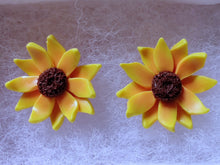 Load image into Gallery viewer, Close up of two sunflower earrings in a white paper jewelry box