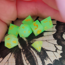 Load image into Gallery viewer, Micro Glow Dice