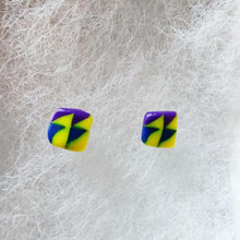 Load image into Gallery viewer, Square stud earrings design using yellow, blue, and purple trianglels
